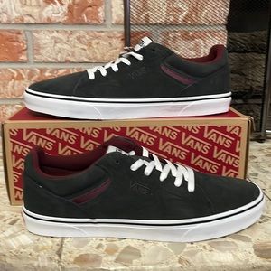 Vans Seldan suede Raven white burgundy